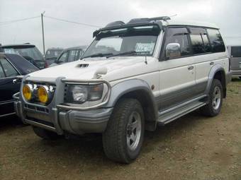 1996 Mitsubishi Pajero Pics