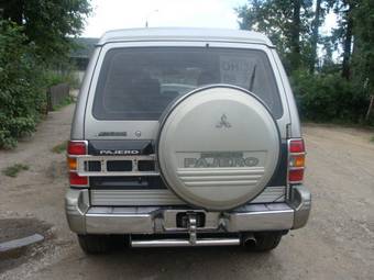 1996 Mitsubishi Pajero Pictures