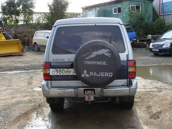 1996 Mitsubishi Pajero Photos