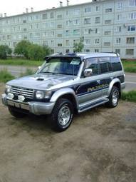 1996 Mitsubishi Pajero Photos