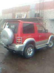 1996 Mitsubishi Pajero Photos