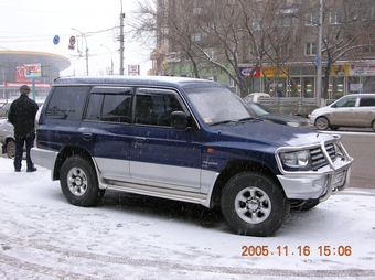 1997 Mitsubishi Pajero