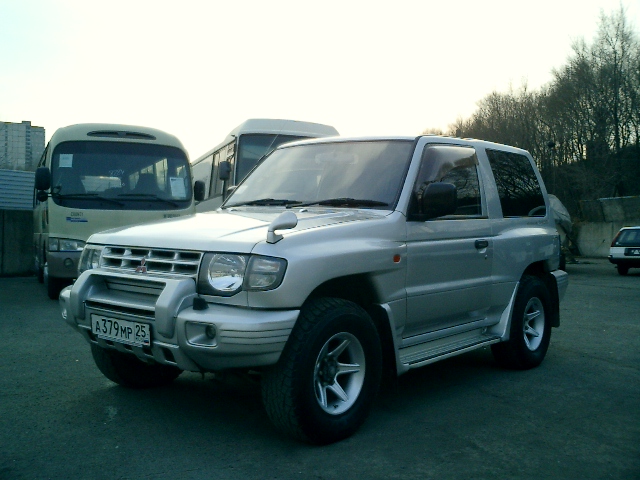 1997 Mitsubishi Pajero