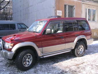 1997 Mitsubishi Pajero