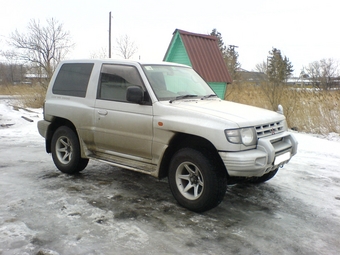 1997 Mitsubishi Pajero