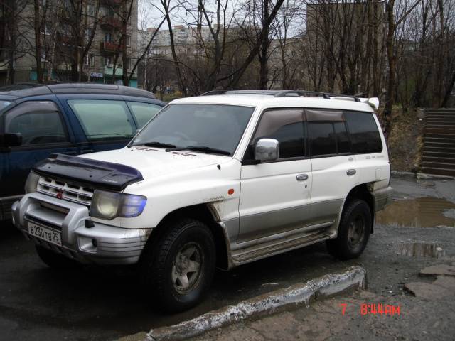 1997 Mitsubishi Pajero