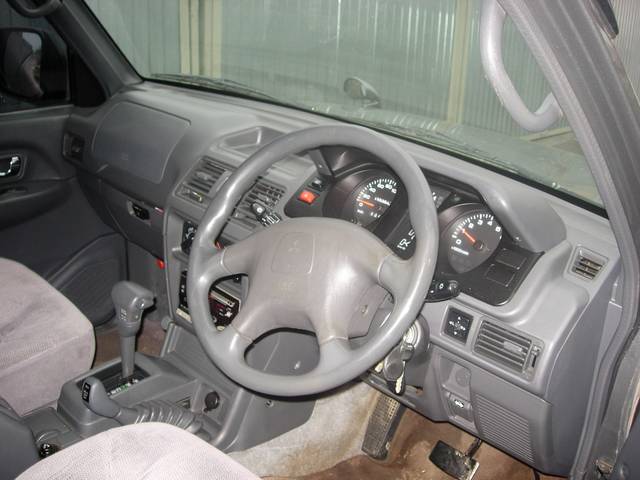 1997 Mitsubishi Pajero