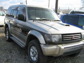 1997 Mitsubishi Pajero