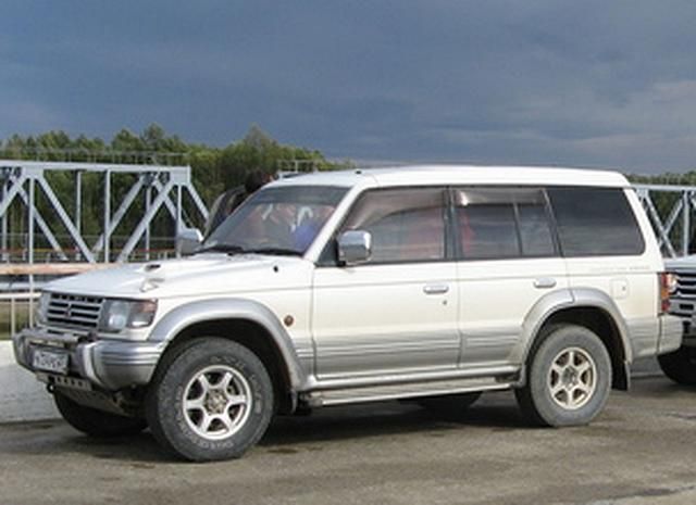 1997 Mitsubishi Pajero
