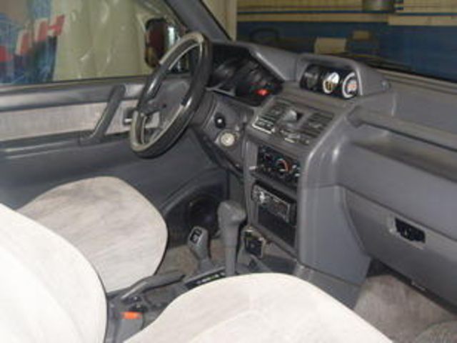 1997 Mitsubishi Pajero