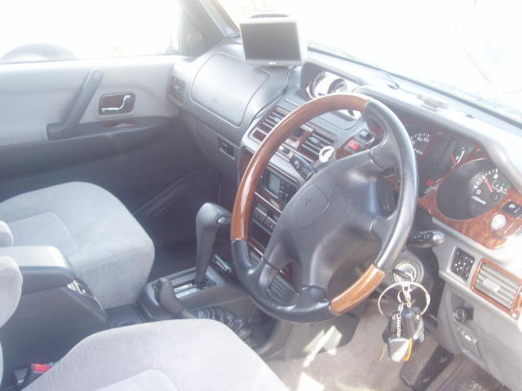 1997 Mitsubishi Pajero