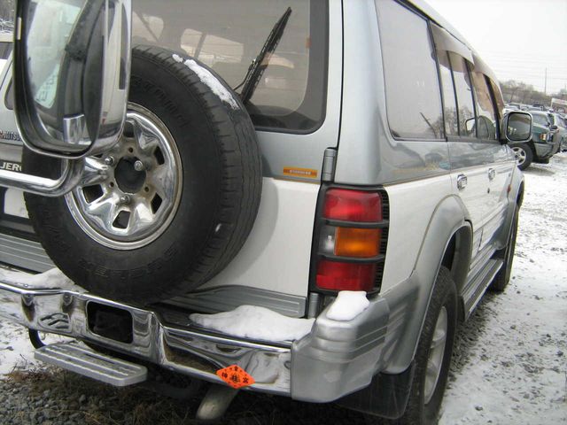 1997 Mitsubishi Pajero