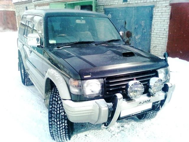 1997 Mitsubishi Pajero