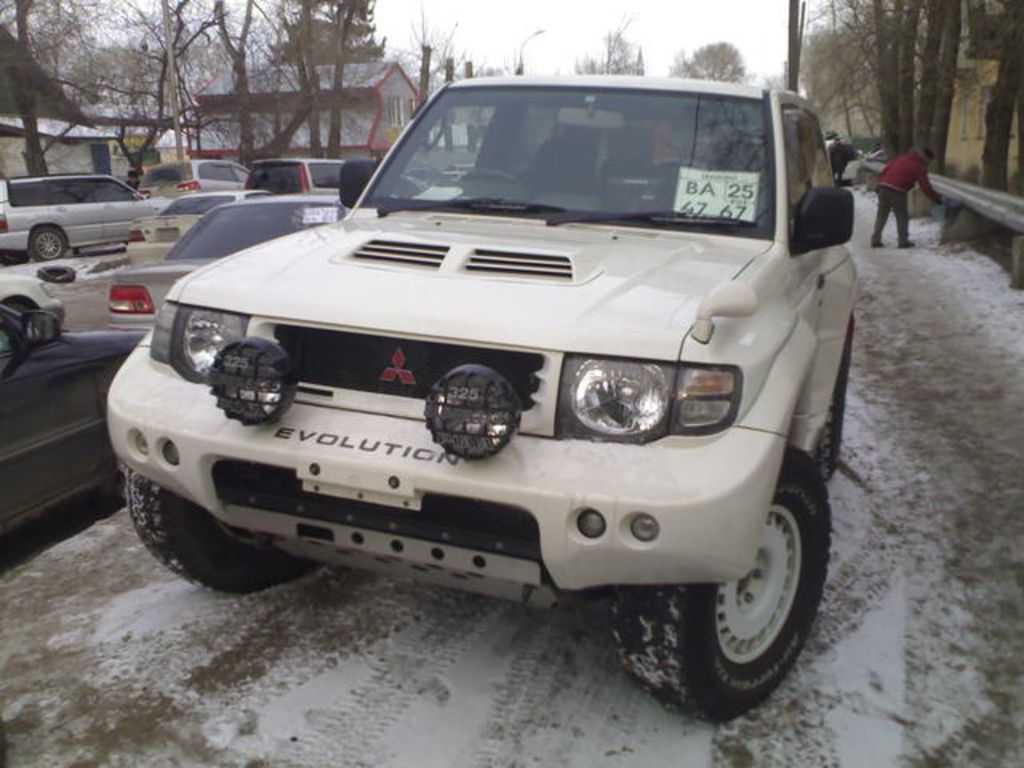 1997 Mitsubishi Pajero