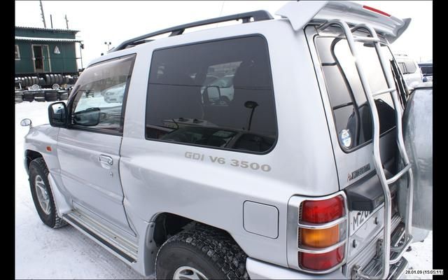 1997 Mitsubishi Pajero