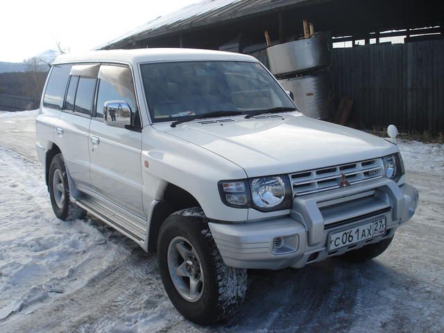 1997 Mitsubishi Pajero