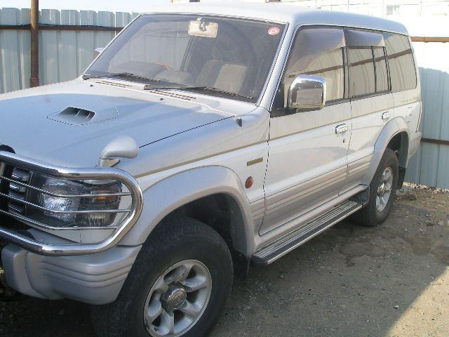 1997 Mitsubishi Pajero