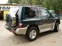 1997 Mitsubishi Pajero Images