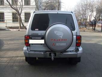 1997 Mitsubishi Pajero Photos