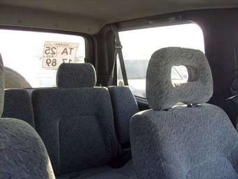 1997 Mitsubishi Pajero Pictures