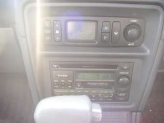1997 Mitsubishi Pajero Photos