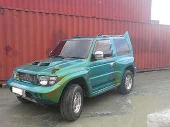 1997 Mitsubishi Pajero Pics