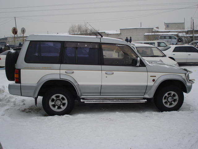 1997 Mitsubishi Pajero