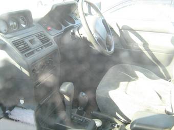 1997 Mitsubishi Pajero Photos