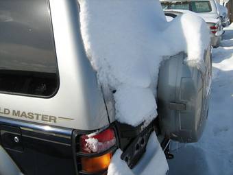 1997 Mitsubishi Pajero Pictures