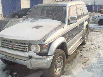 1997 Mitsubishi Pajero Photos