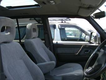 1997 Mitsubishi Pajero Photos
