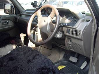 1997 Mitsubishi Pajero Photos