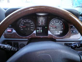 1997 Mitsubishi Pajero Photos