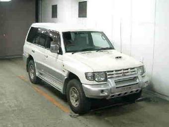 1997 Mitsubishi Pajero Photos