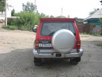 1997 Mitsubishi Pajero Photos