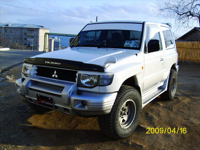 1997 Mitsubishi Pajero