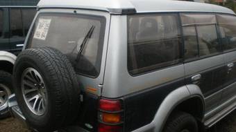 1997 Mitsubishi Pajero Pictures