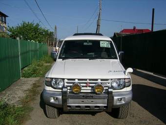 1997 Mitsubishi Pajero Wallpapers