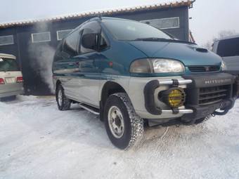 1997 Mitsubishi Pajero Photos