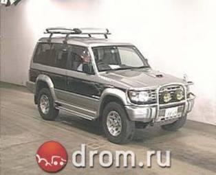 1997 Mitsubishi Pajero Pictures