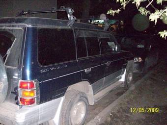 1997 Mitsubishi Pajero Photos