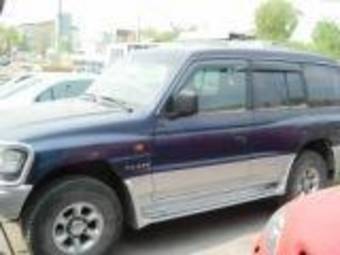1997 Mitsubishi Pajero Photos