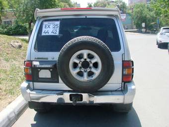 1997 Mitsubishi Pajero Pics