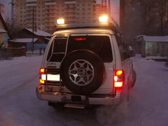 1997 Mitsubishi Pajero Photos