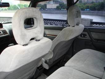 1997 Mitsubishi Pajero Photos