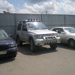 1997 Mitsubishi Pajero