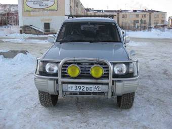 1997 Mitsubishi Pajero Pictures