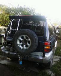 1997 Mitsubishi Pajero Pictures