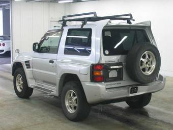 1997 Mitsubishi Pajero Pics