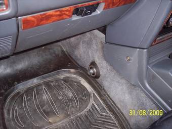 1997 Mitsubishi Pajero Pictures